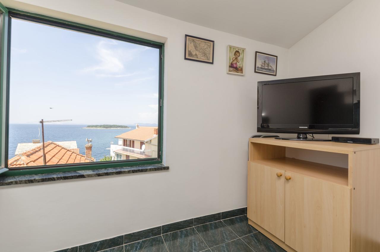Apartments Mirko Primošten المظهر الخارجي الصورة